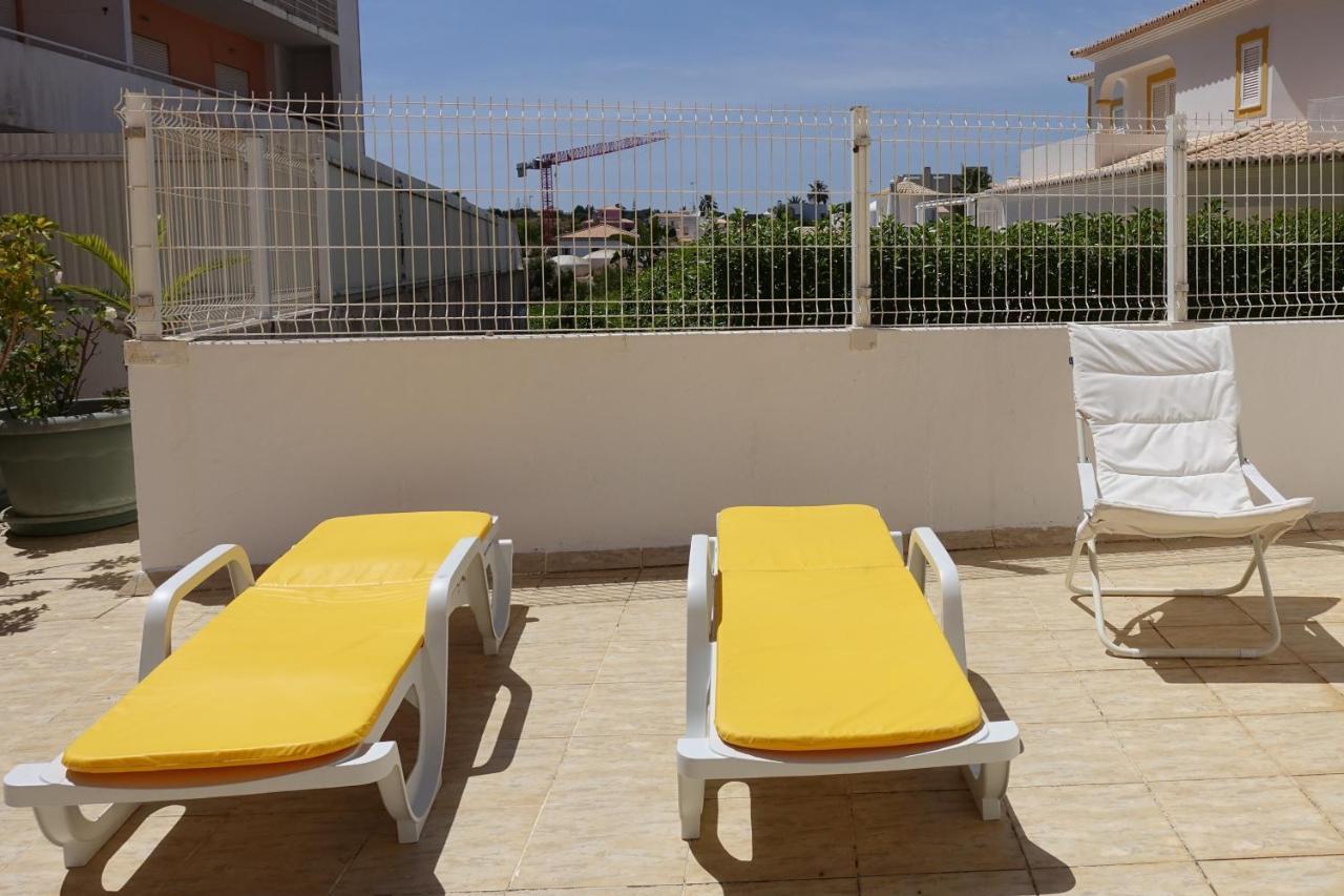 Apartamento Moura Armação de Pêra Exterior foto